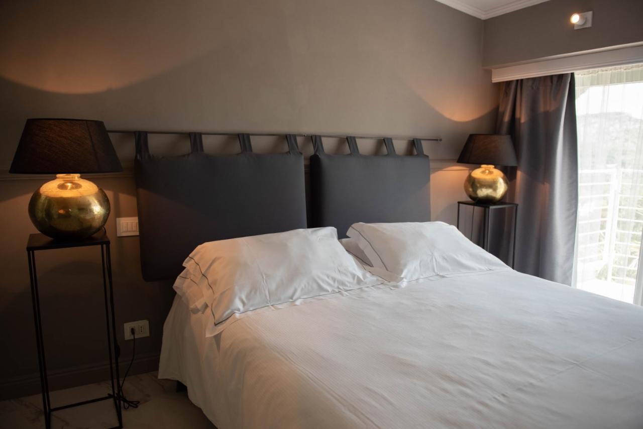 La Librata Boutique Hotel แตร์ราชินา ภายนอก รูปภาพ